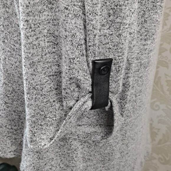 Style & Co Size XL Gray Tunic Sweater Black Velvet Pattern Tab Sleeves NWOT - Picture 6 of 11